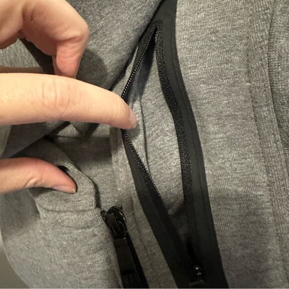 Nike Tech Fleece Hoodie Vest Gray size XS Off Center Zip up - Picture 9 of 11